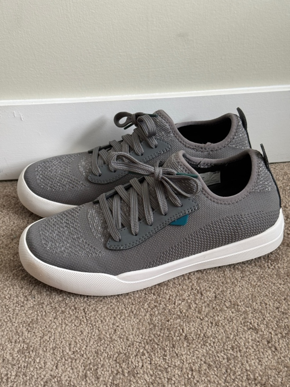 Vessi Women's Weekend Gray Knit Lace-Up Sneaker